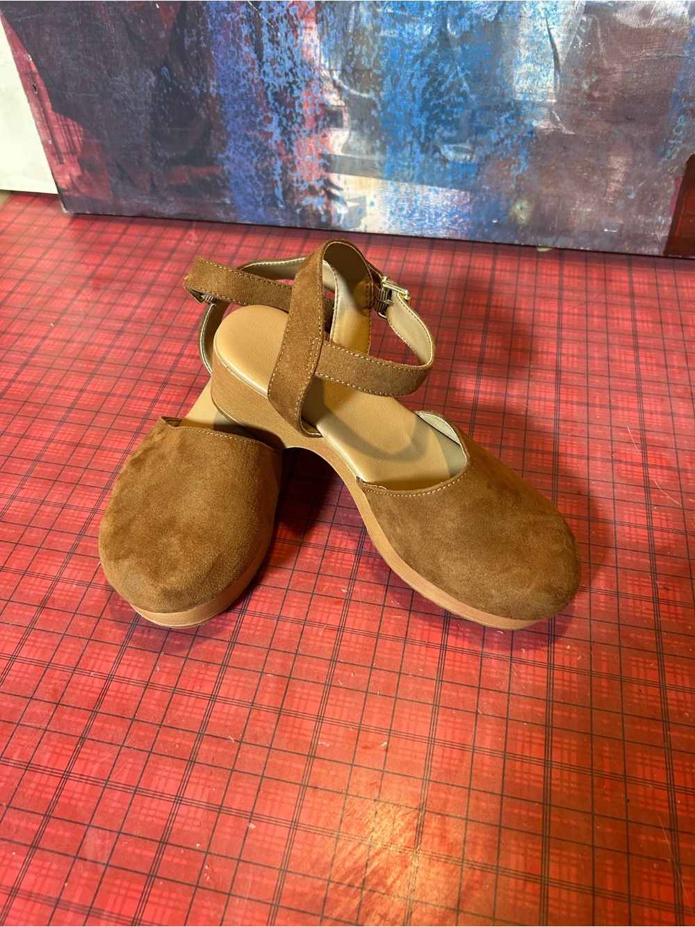 Young Girl Size 2M Shoes